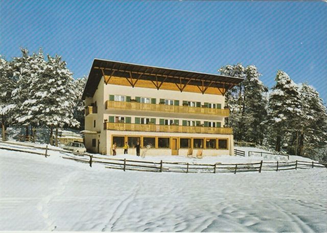 Immagine: Sciare in Alta Badia